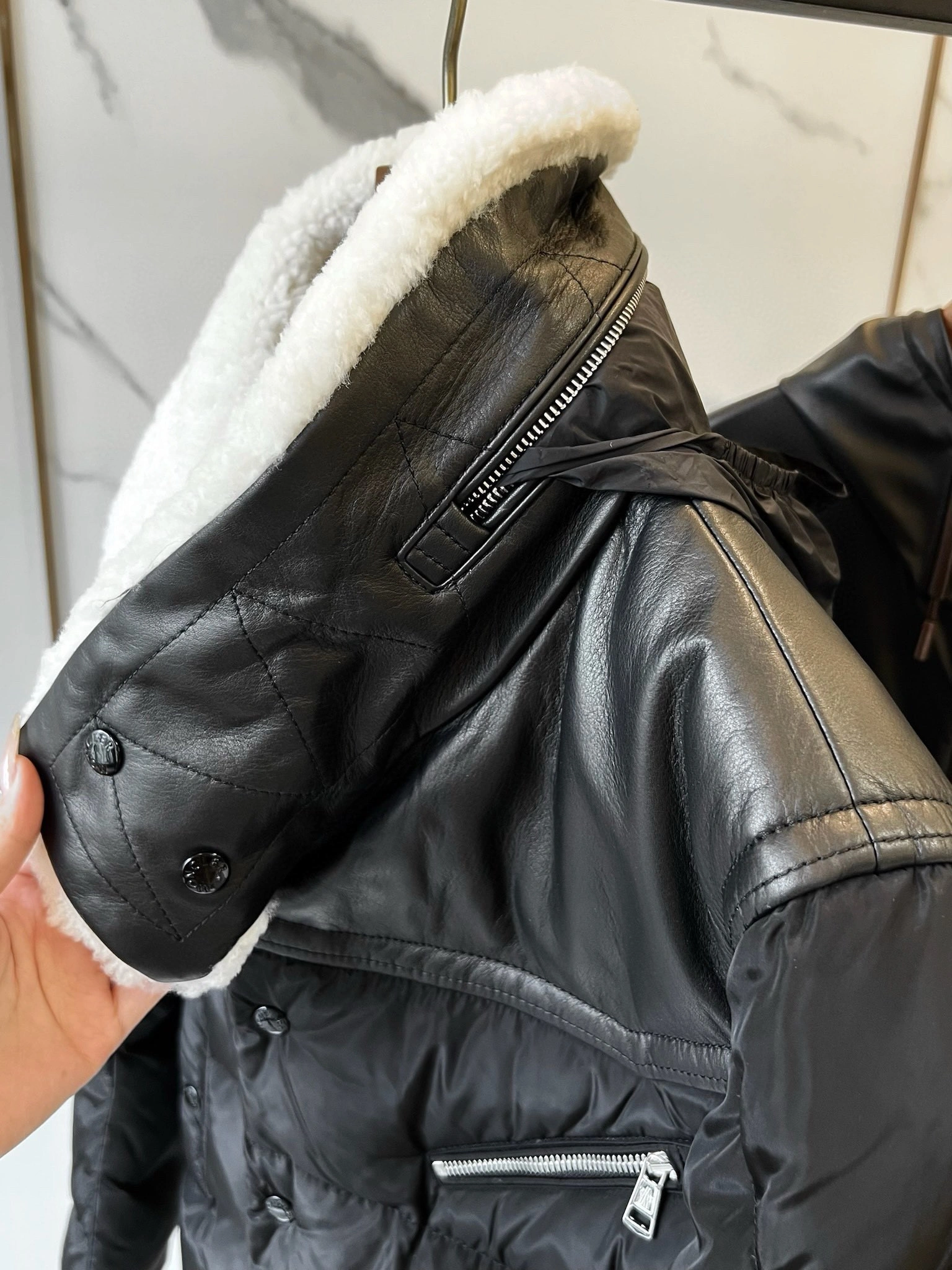 wg.luxury- 7o9385r Down Jacket oversized item:D-F409J5941